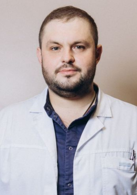 Заведующий урологическим отделением Лазаренко Сергей Викторович