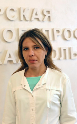 Заместитель главного врача по экстренной и неотложной медицинской помощи Кокина Ирина Сергеевна